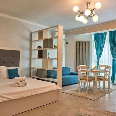 Moonlight Studio Alezzi Spa n Pools beach Resort Mamaia Buitenkant foto