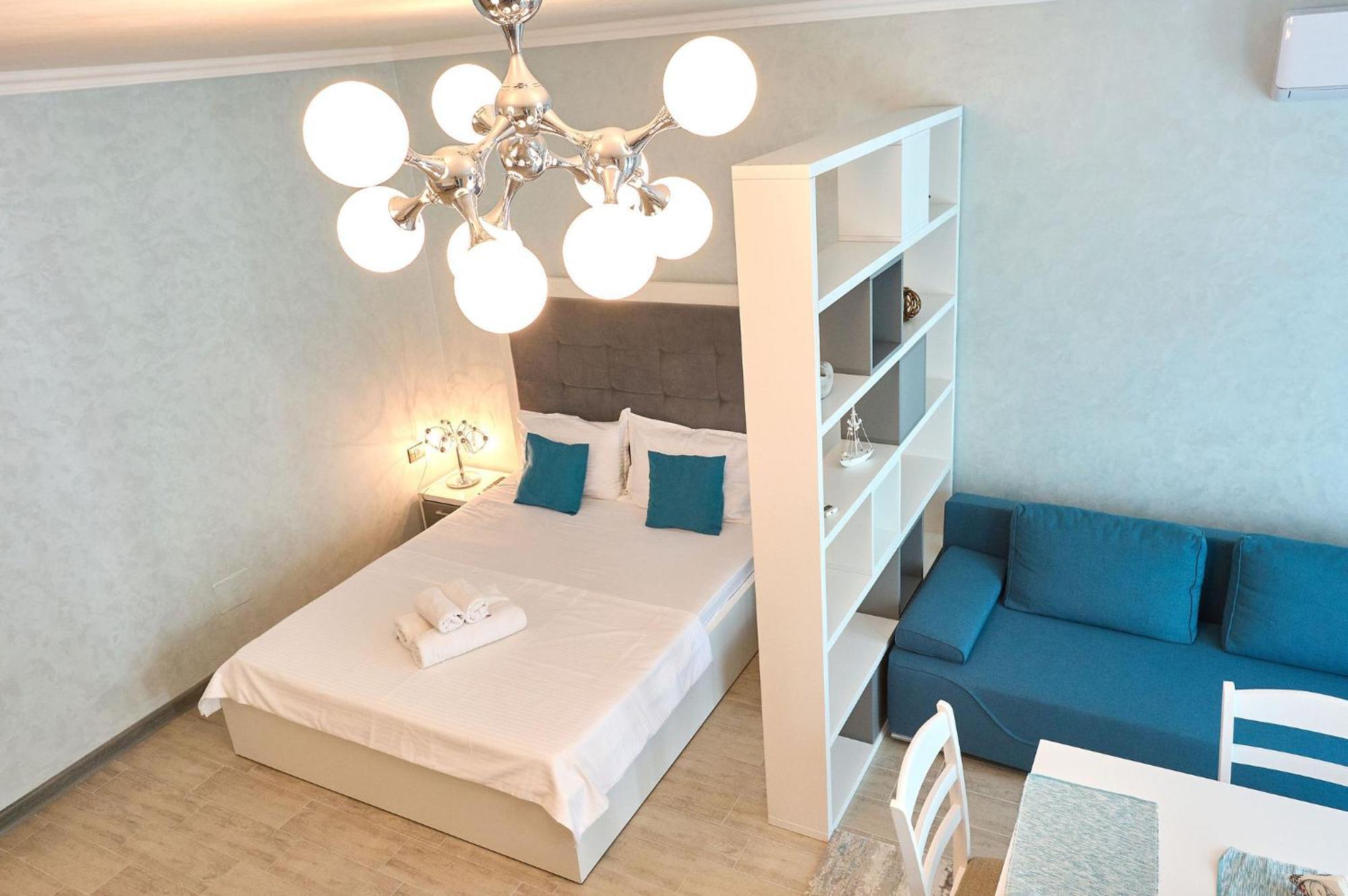 Moonlight Studio Alezzi Spa n Pools beach Resort Mamaia Buitenkant foto